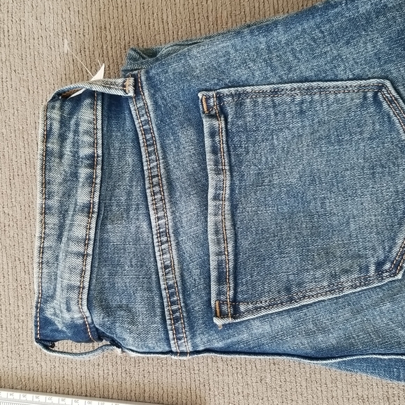 Acid Washed Skinny Jeans, Old Navy - Picture 7 of 7